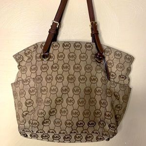 Michael Kors bag